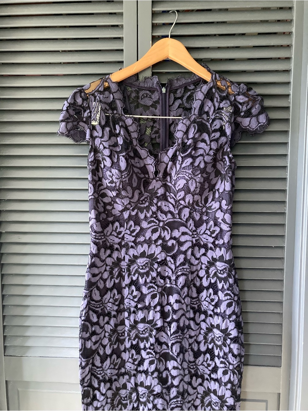 Eliza J illusion Cap Sleeve Gown - Picture 10 of 16